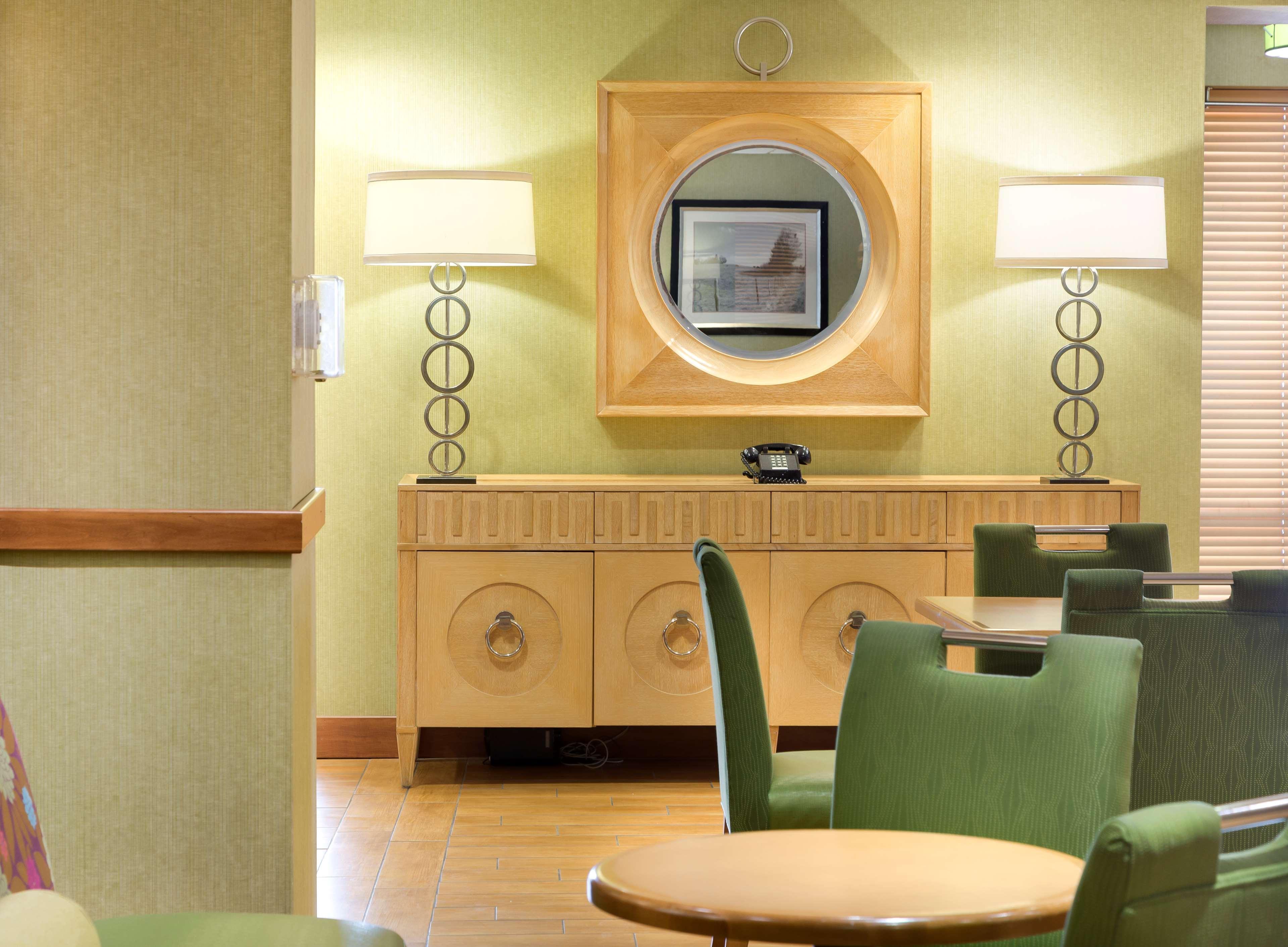 Hampton Inn Harrisonburg - University Exterior photo