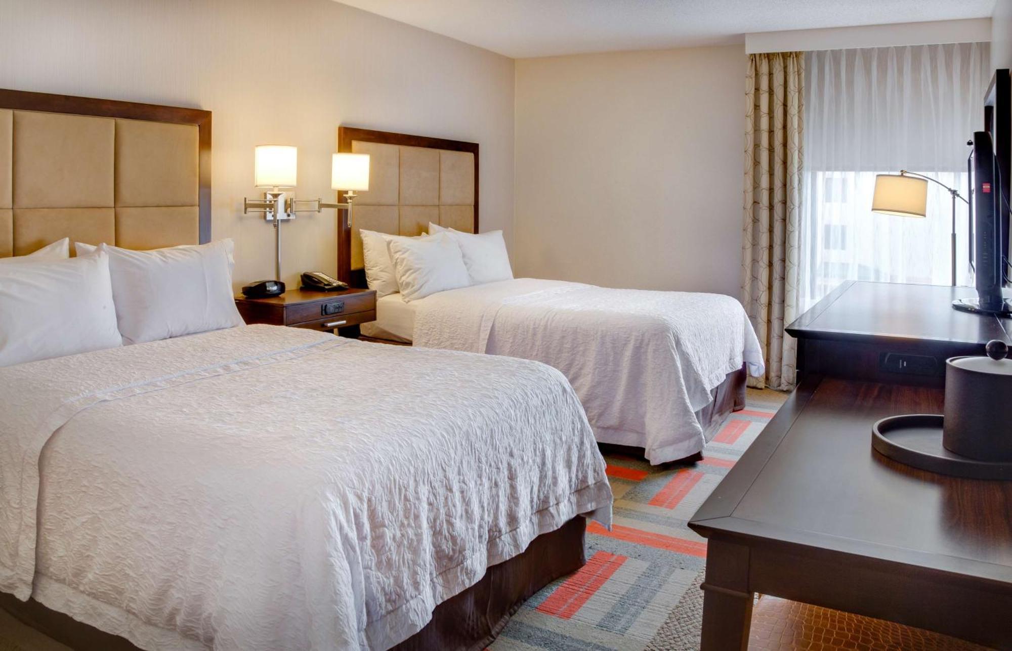 Hampton Inn Harrisonburg - University Exterior photo