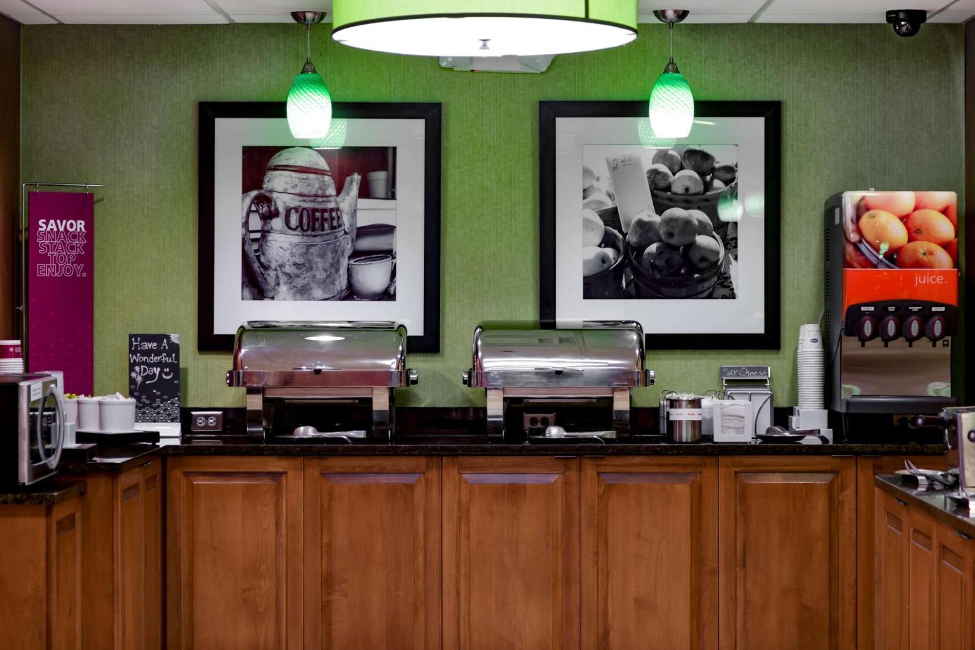 Hampton Inn Harrisonburg - University Exterior photo