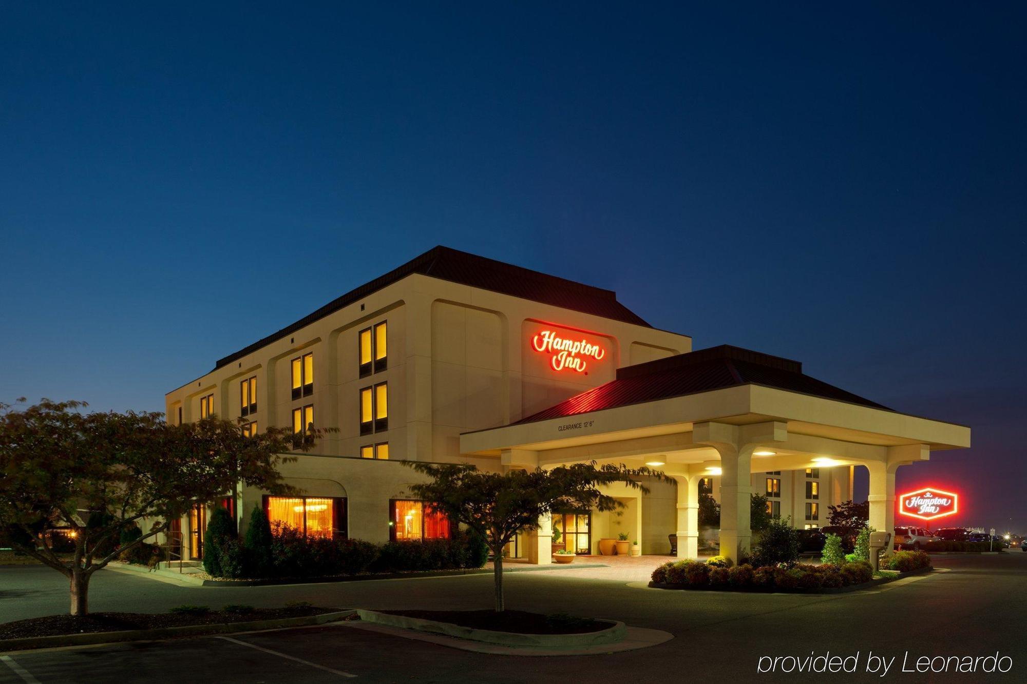 Hampton Inn Harrisonburg - University Exterior photo
