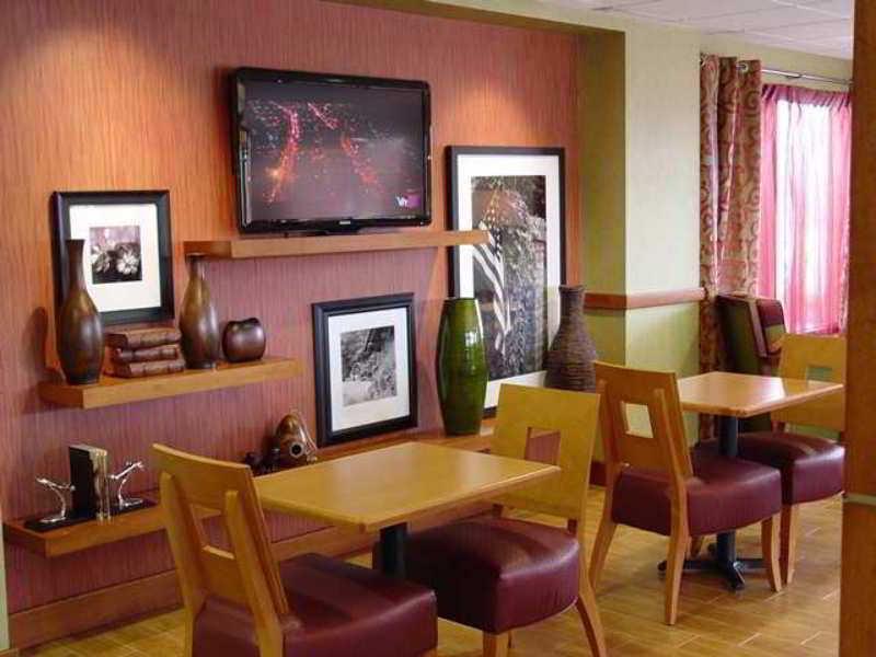 Hampton Inn Harrisonburg - University Exterior photo