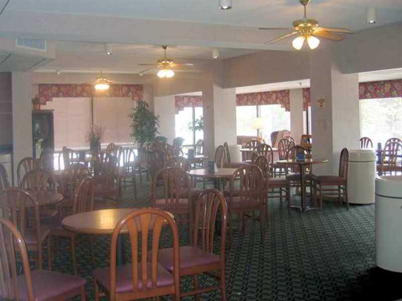 Hampton Inn Harrisonburg - University Restaurant photo